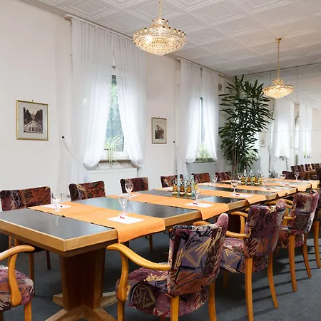 Hotel Am Sonnenhang 3*