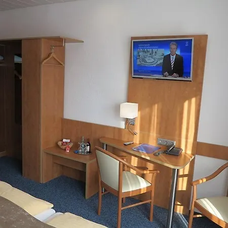 Hotel Am Sonnenhang 3*