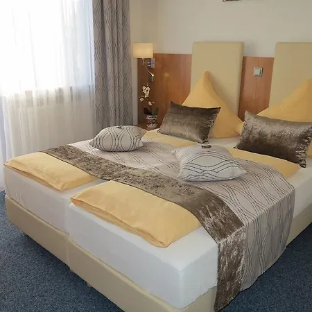 Hotel Am Sonnenhang Cassel