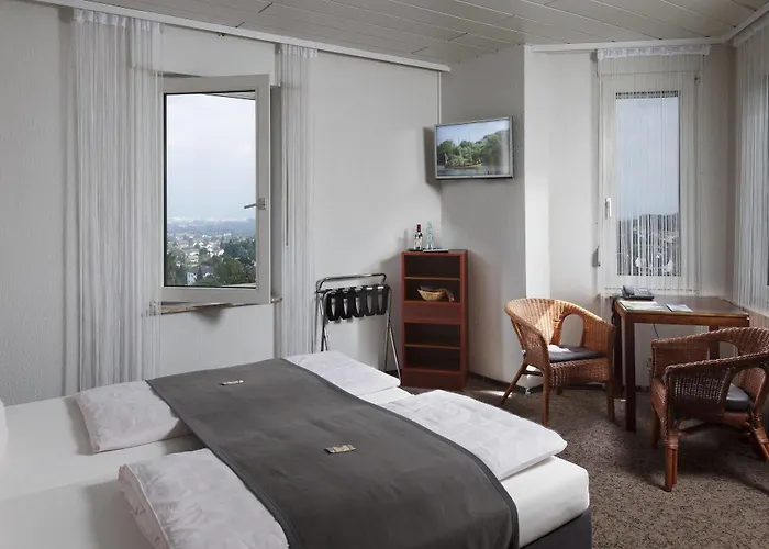 Am Sonnenhang 3* Кассель